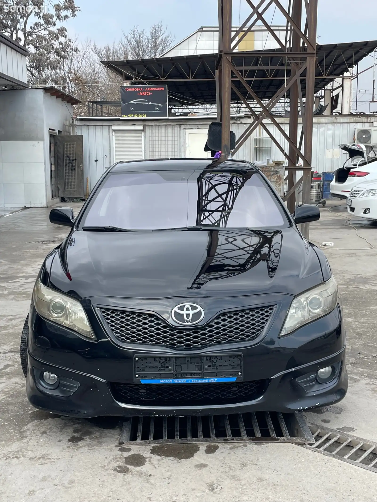 Toyota Camry, 2010-1