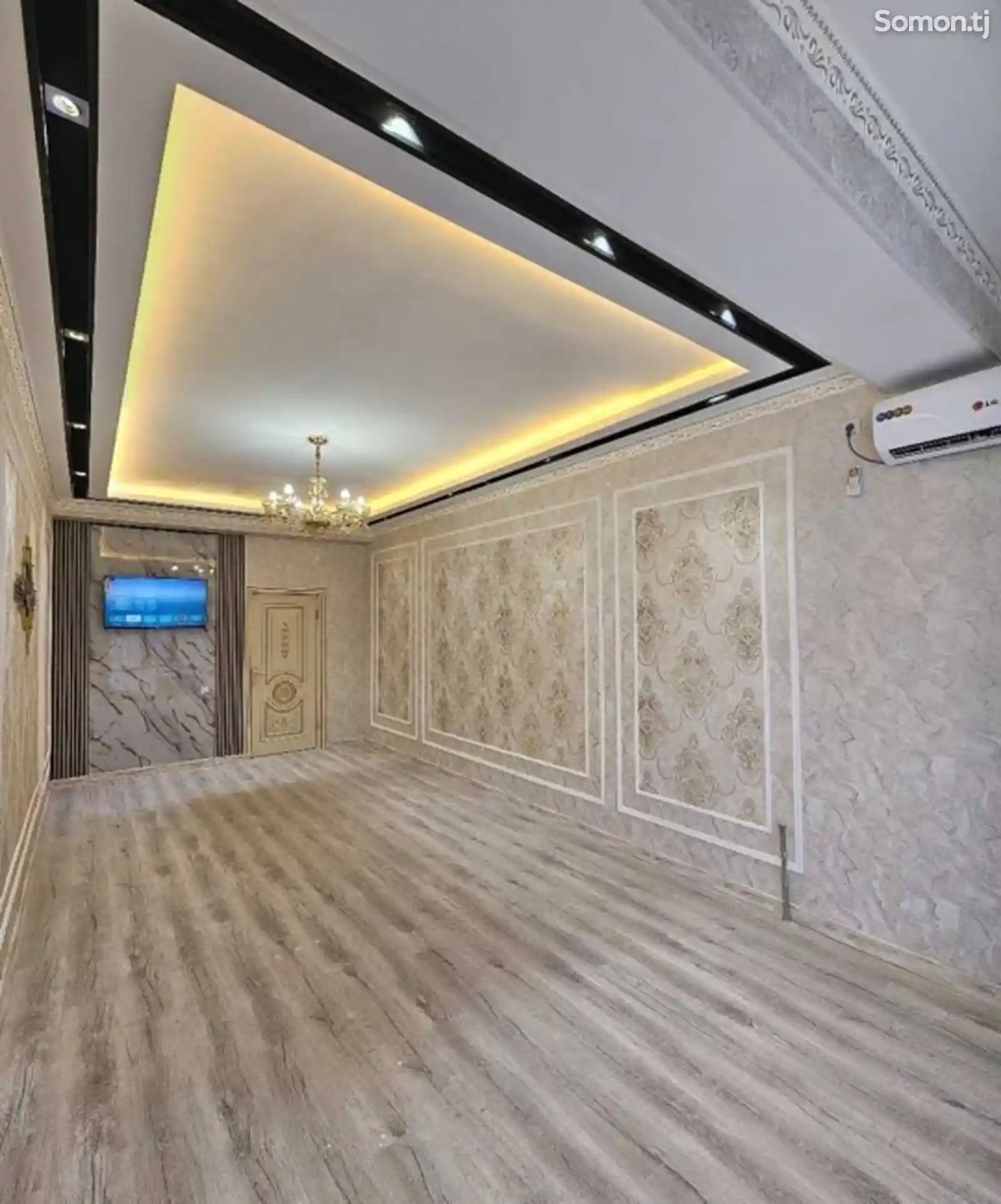 2-комн. квартира, 5 этаж, 70м², Цирк-3