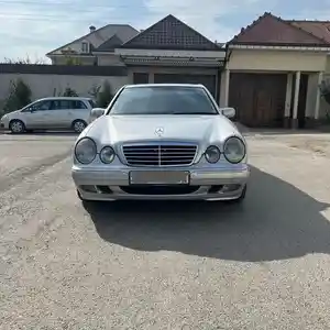 Mercedes-Benz E class, 2000