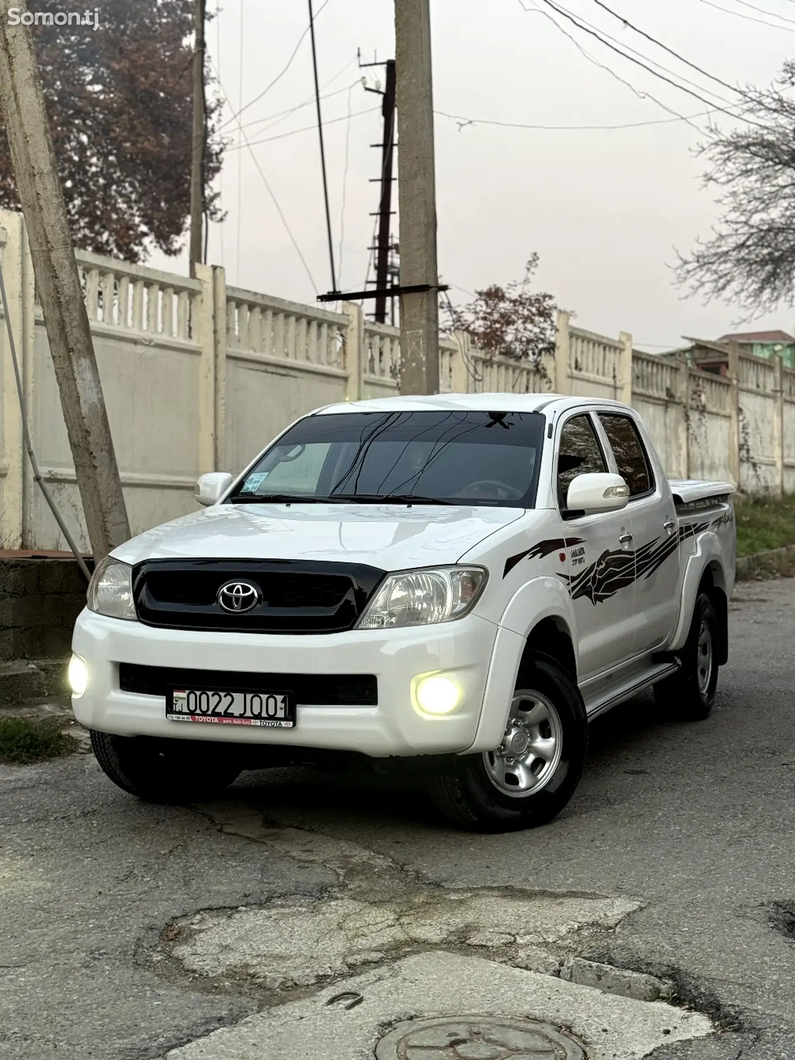 Toyota Hilux, 2011-1