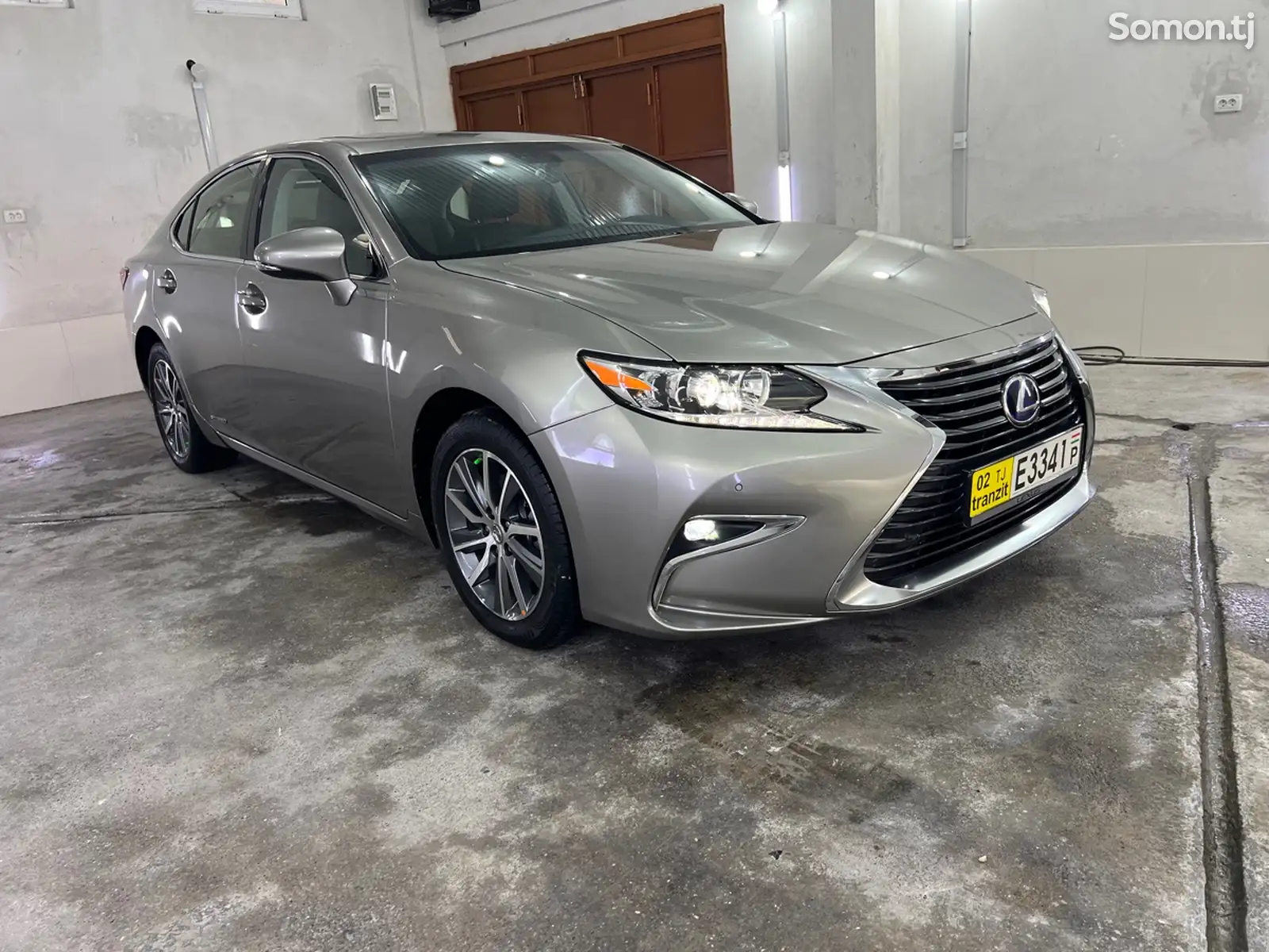 Lexus ES series, 2016-4