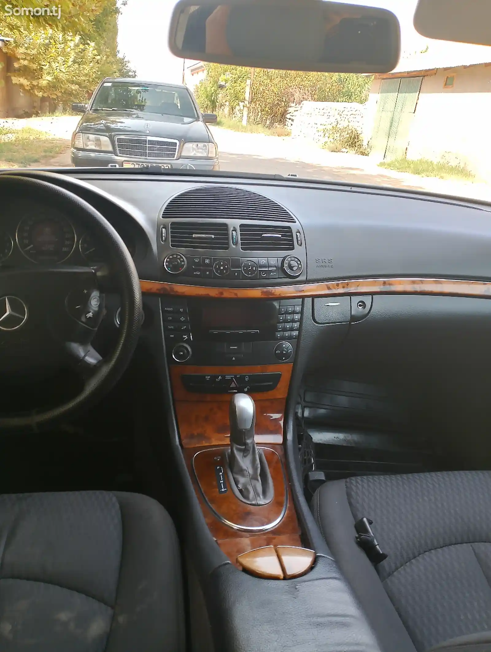 Mercedes-Benz E class, 2002-4