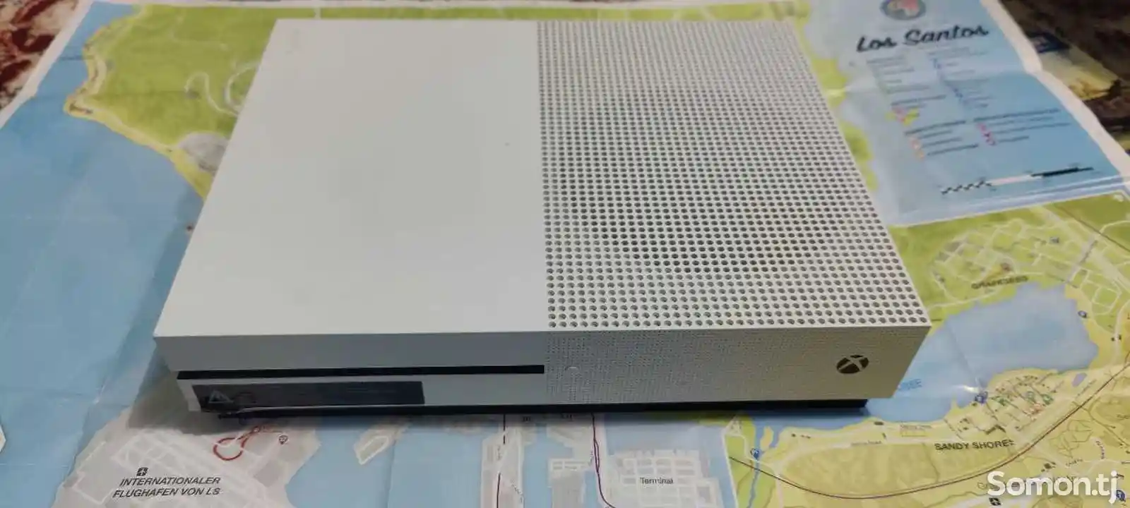 Игровая приставка Microsoft Xbox One S 500gb-2