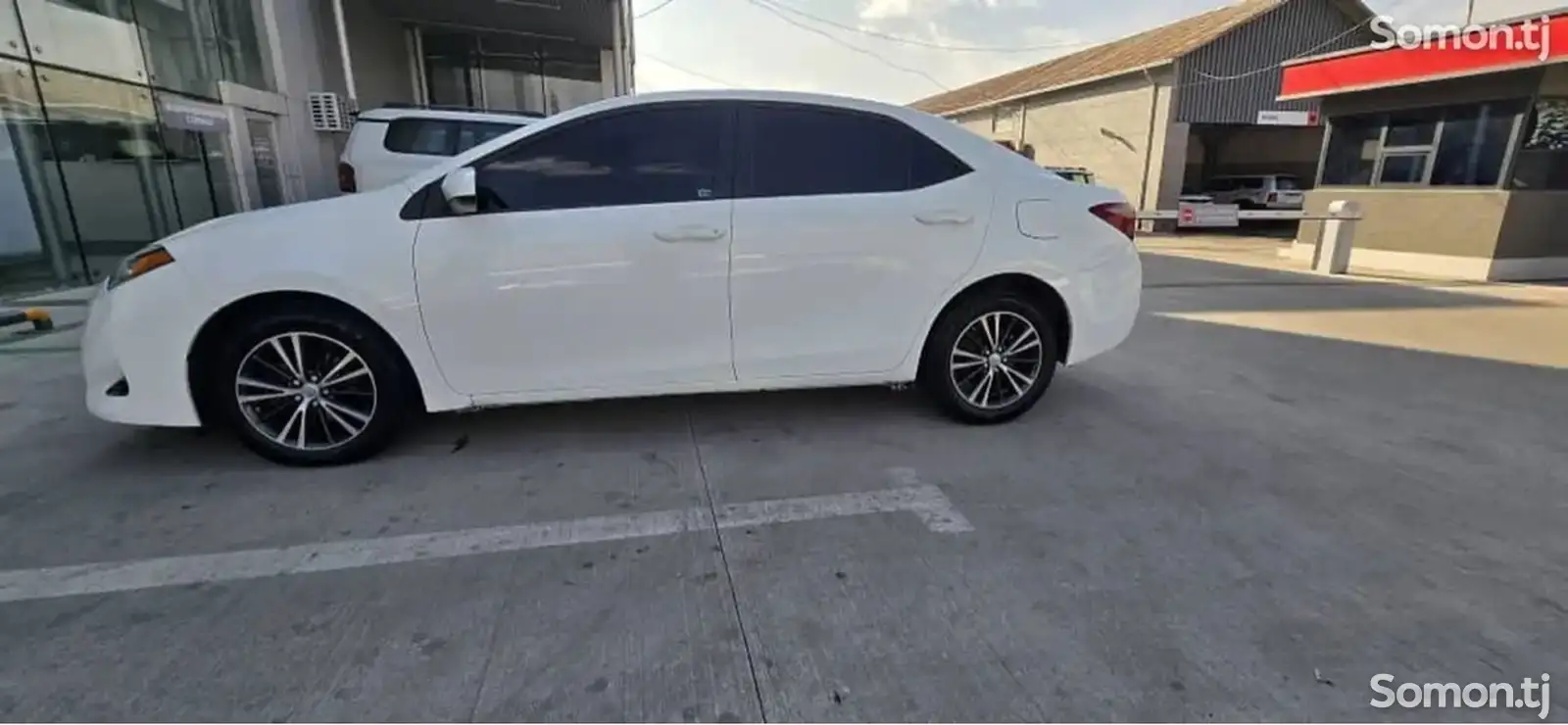 Toyota Corolla, 2017-1