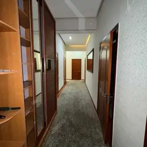 3-комн. квартира, 8 этаж, 80м², Сино