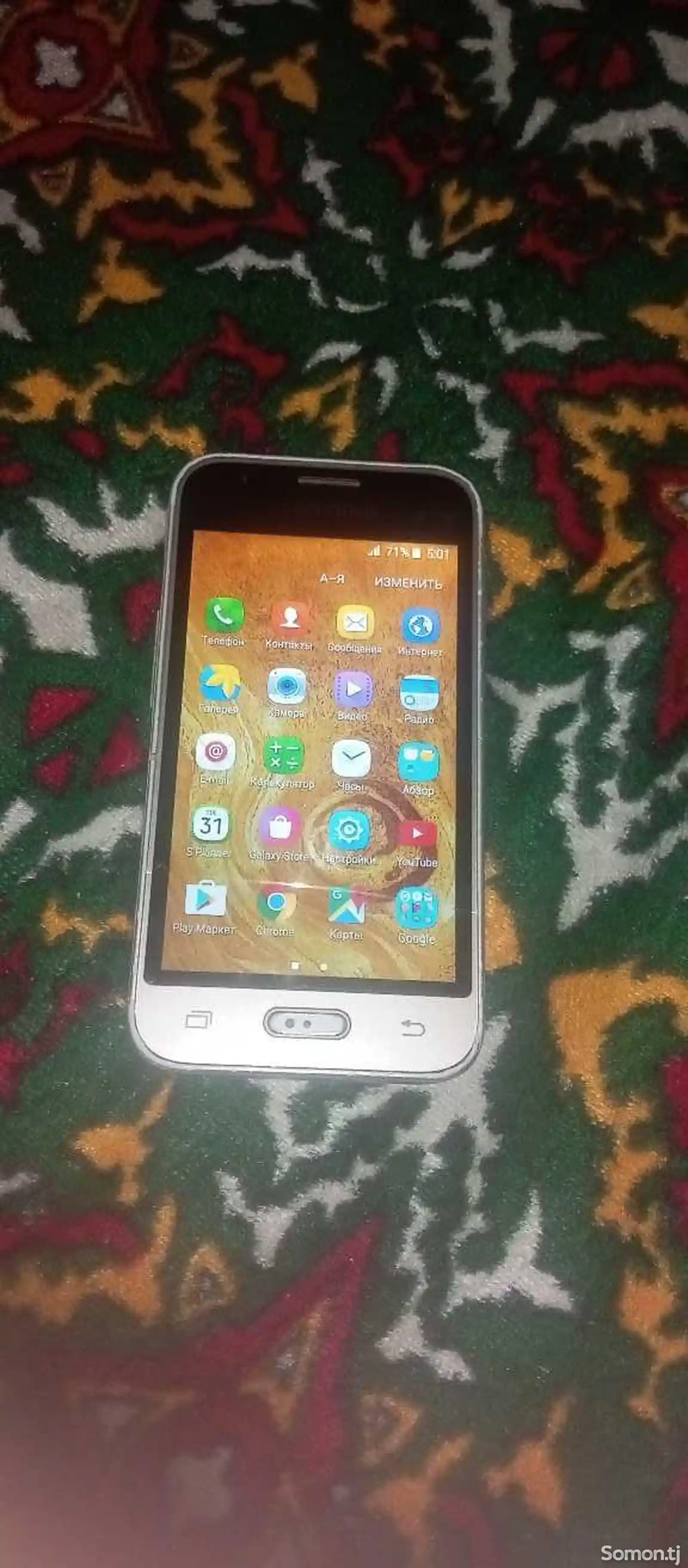 Samsung Galaxy J1-3