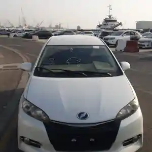 Toyota Wish, 2016