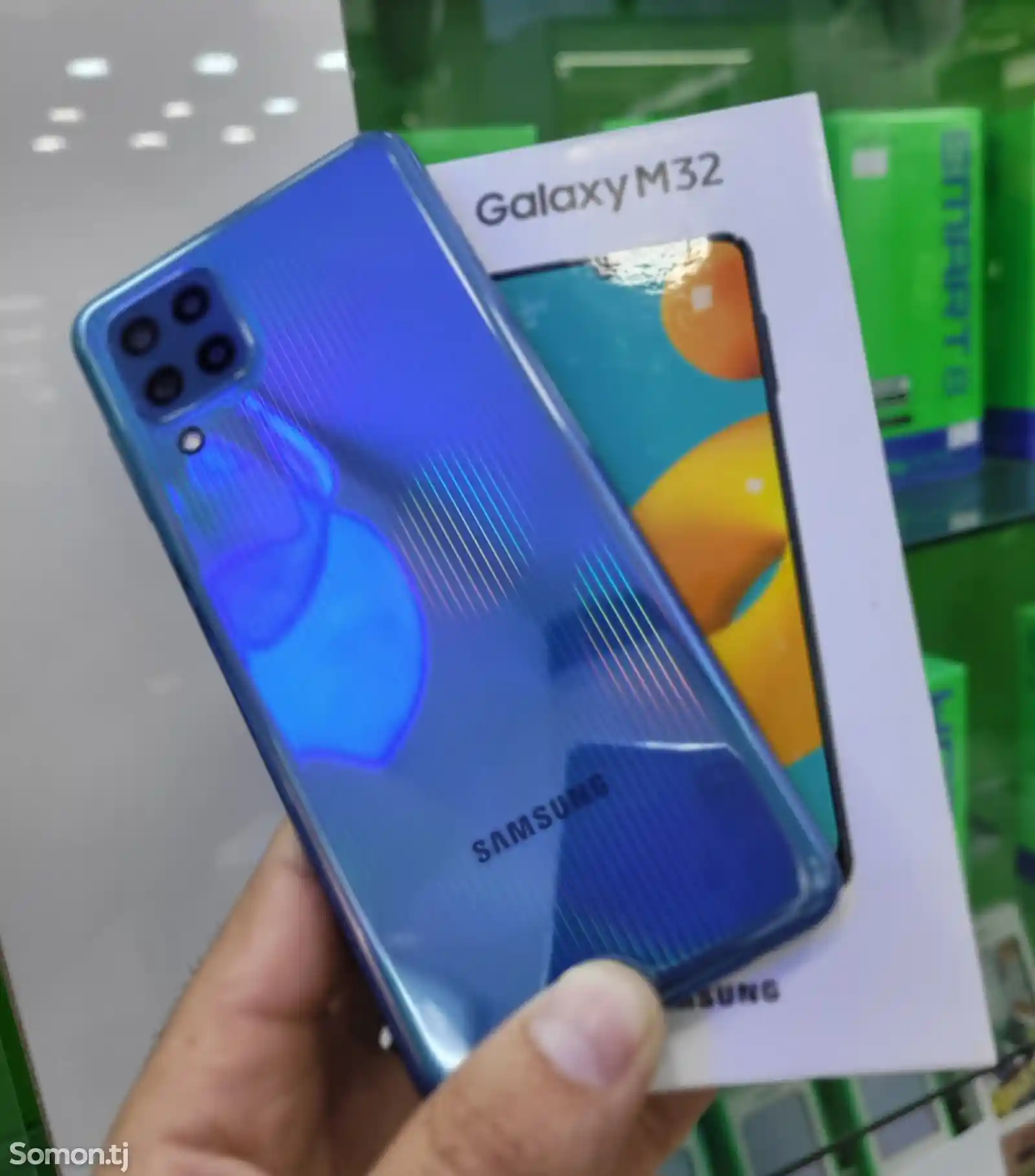 Samsung Galaxy M32 Blue-2
