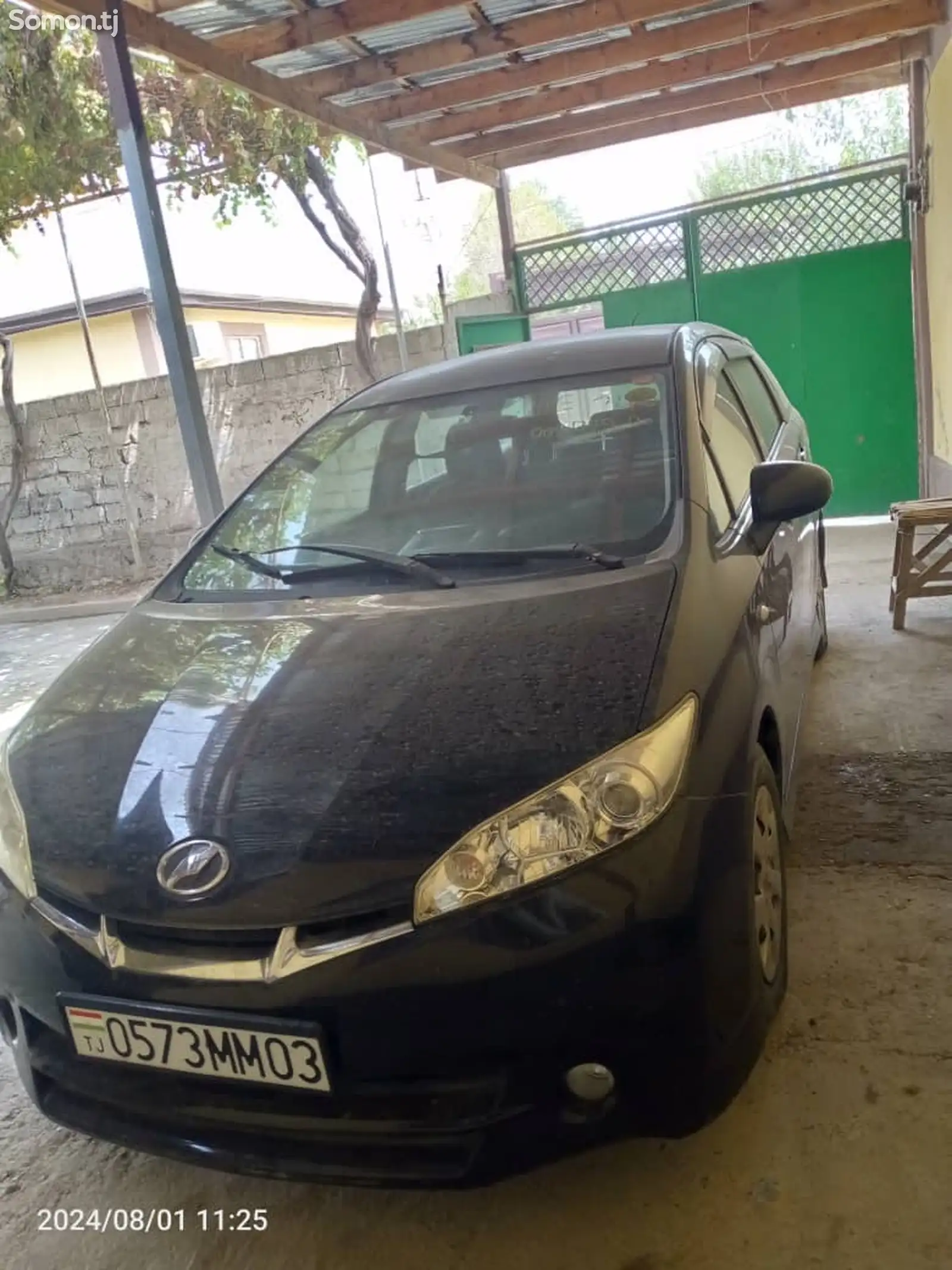 Toyota Wish, 2010-1