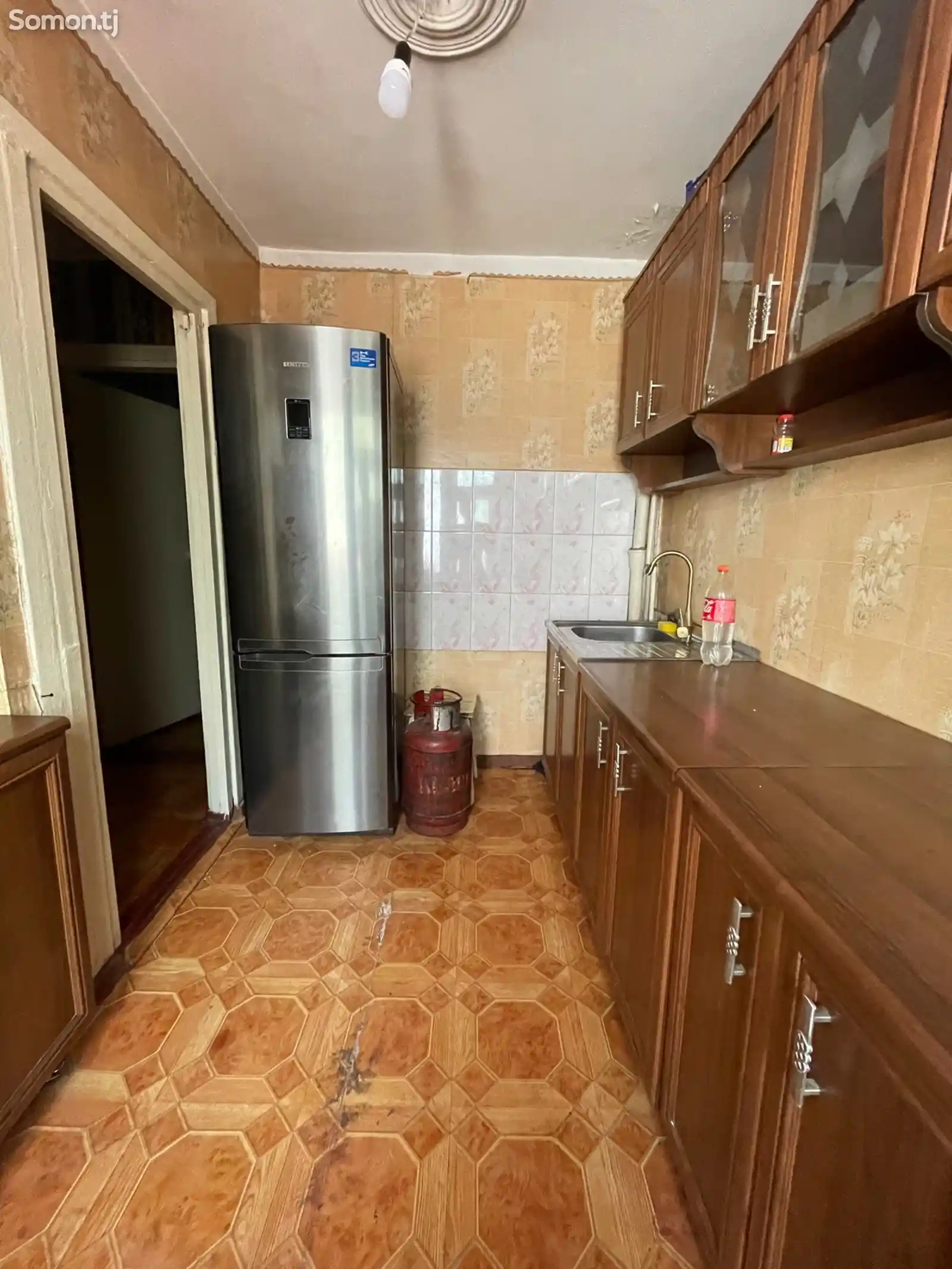 2-комн. квартира, 3 этаж, 40 м², 102 мкр, 3 роддом-4