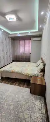 2-комн. квартира, 7 этаж, 80м², Сомони-3