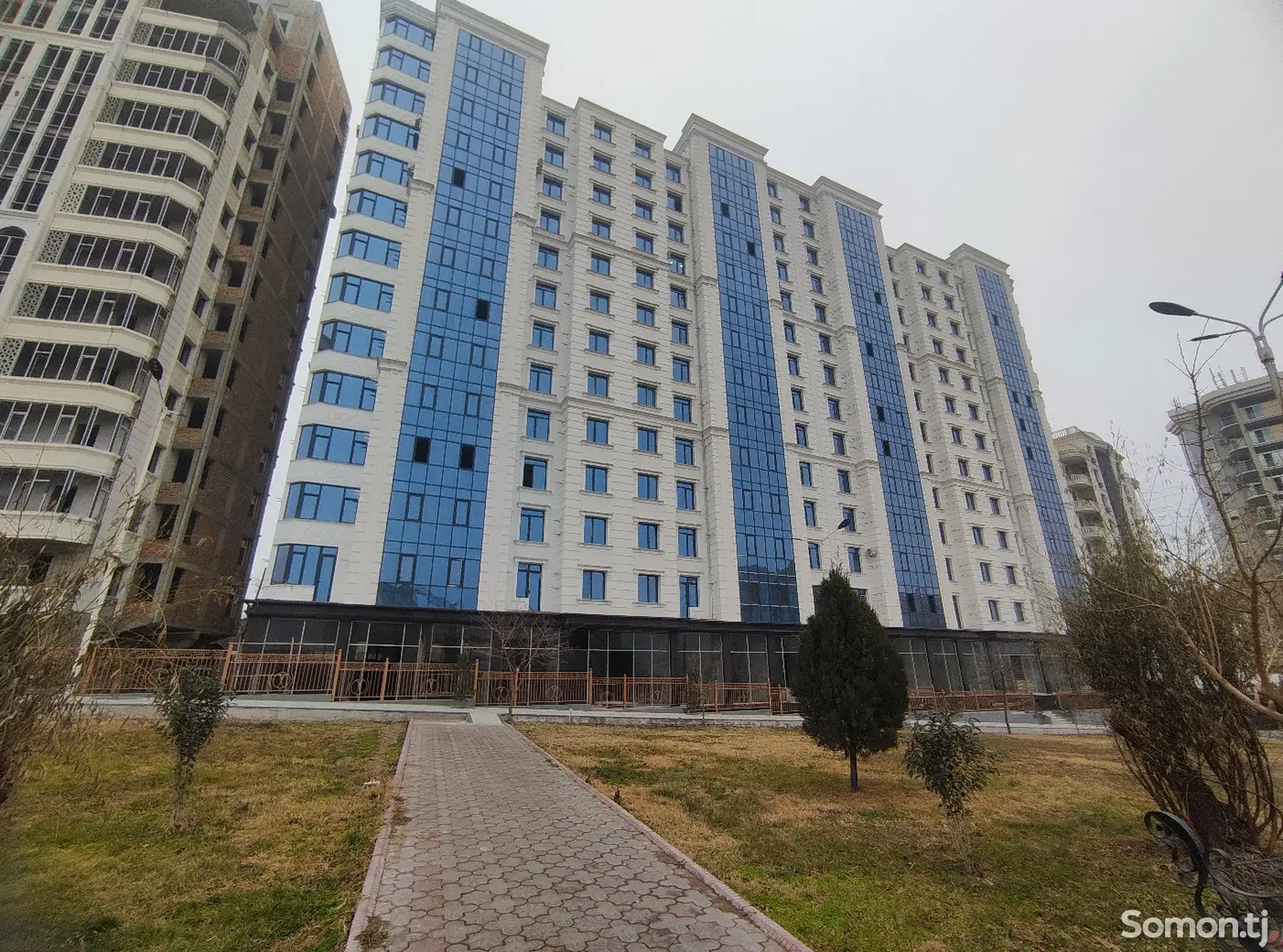 2-комн. квартира, 13 этаж, 82 м², 20мкр-1