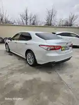 Toyota Camry, 2018-7