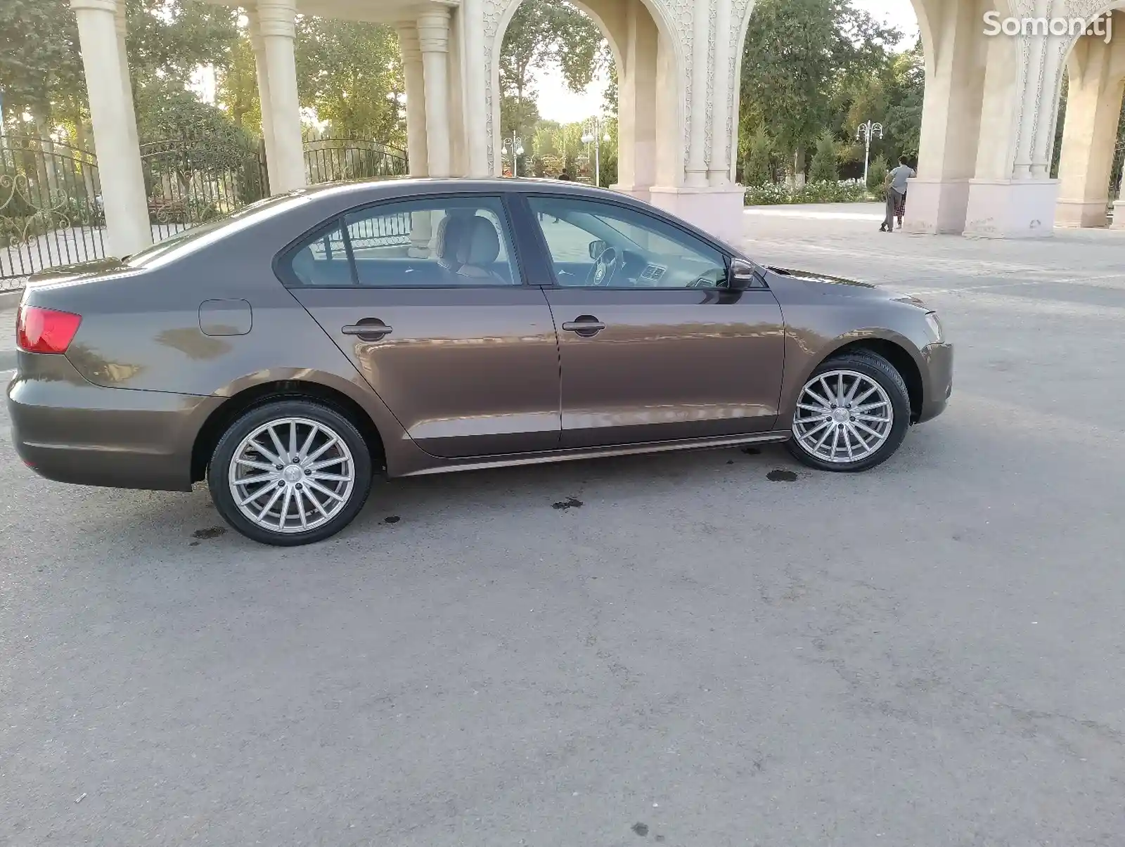 Volkswagen Jetta, 2012-10