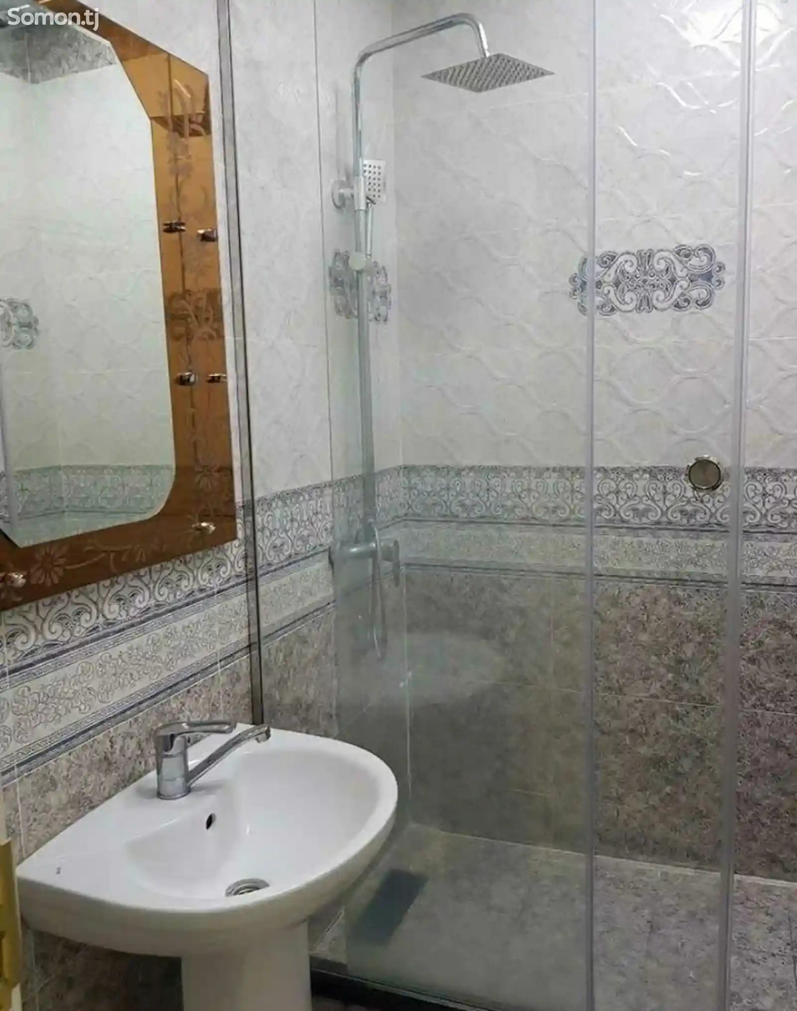 2-комн. квартира, 4 этаж, 90м², Голубой экран-1