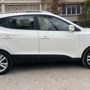 Hyundai Tucson, 2010