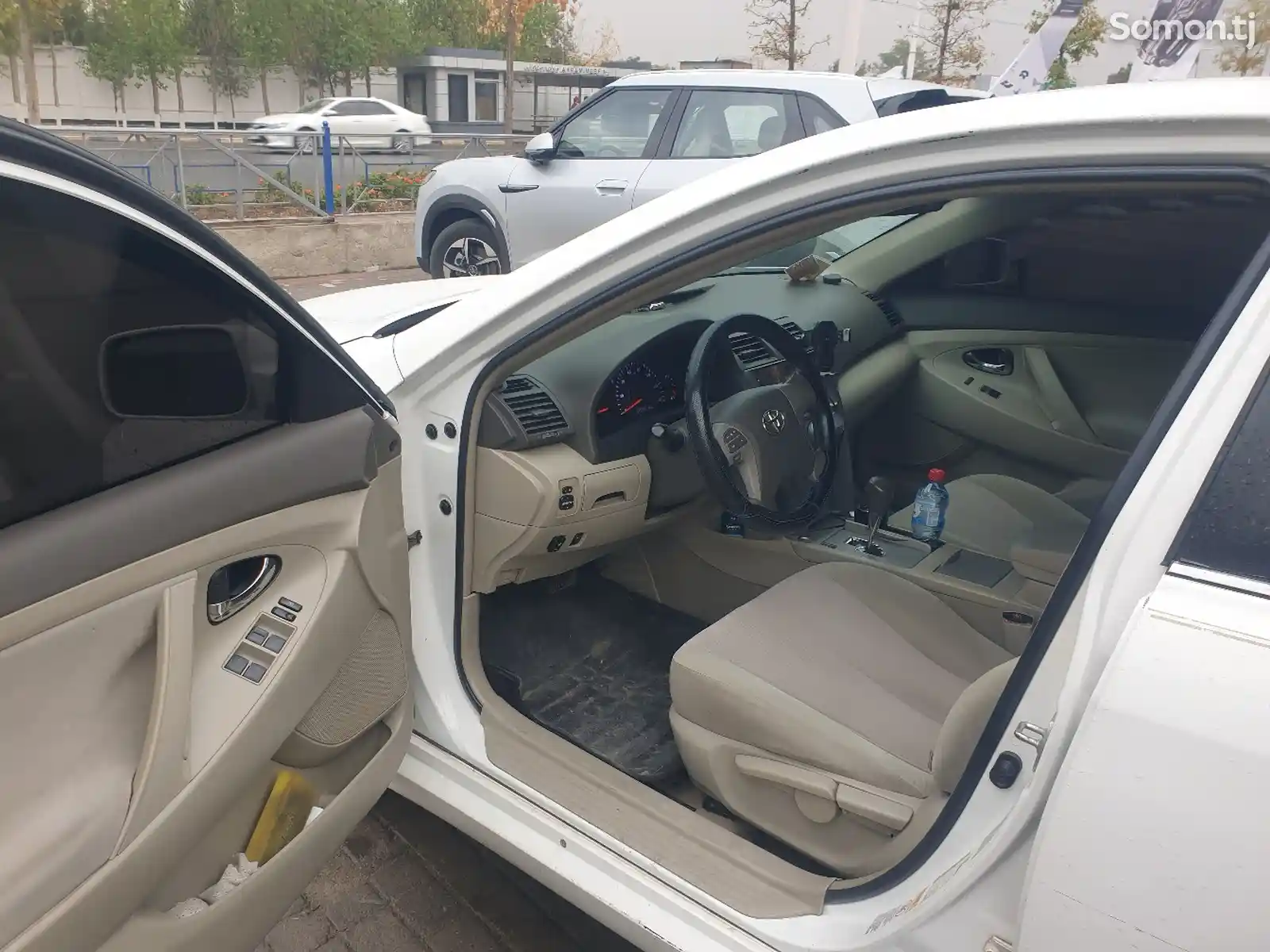 Toyota Camry, 2011-4