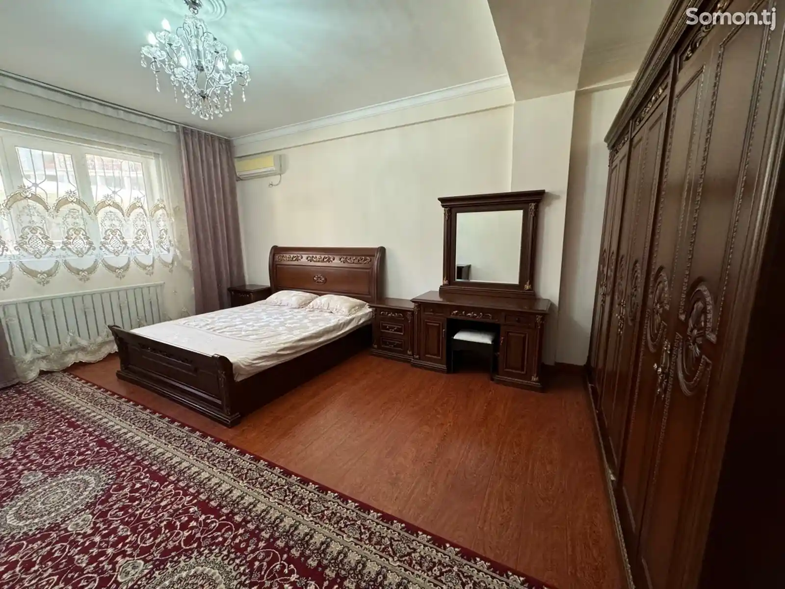 3-комн. квартира, 2 этаж, 130м², сзади МГУ-2