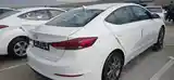 Hyundai Elantra, 2018-6