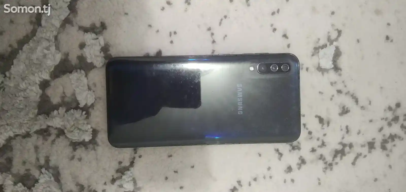 Samsung Galaxy A50-6