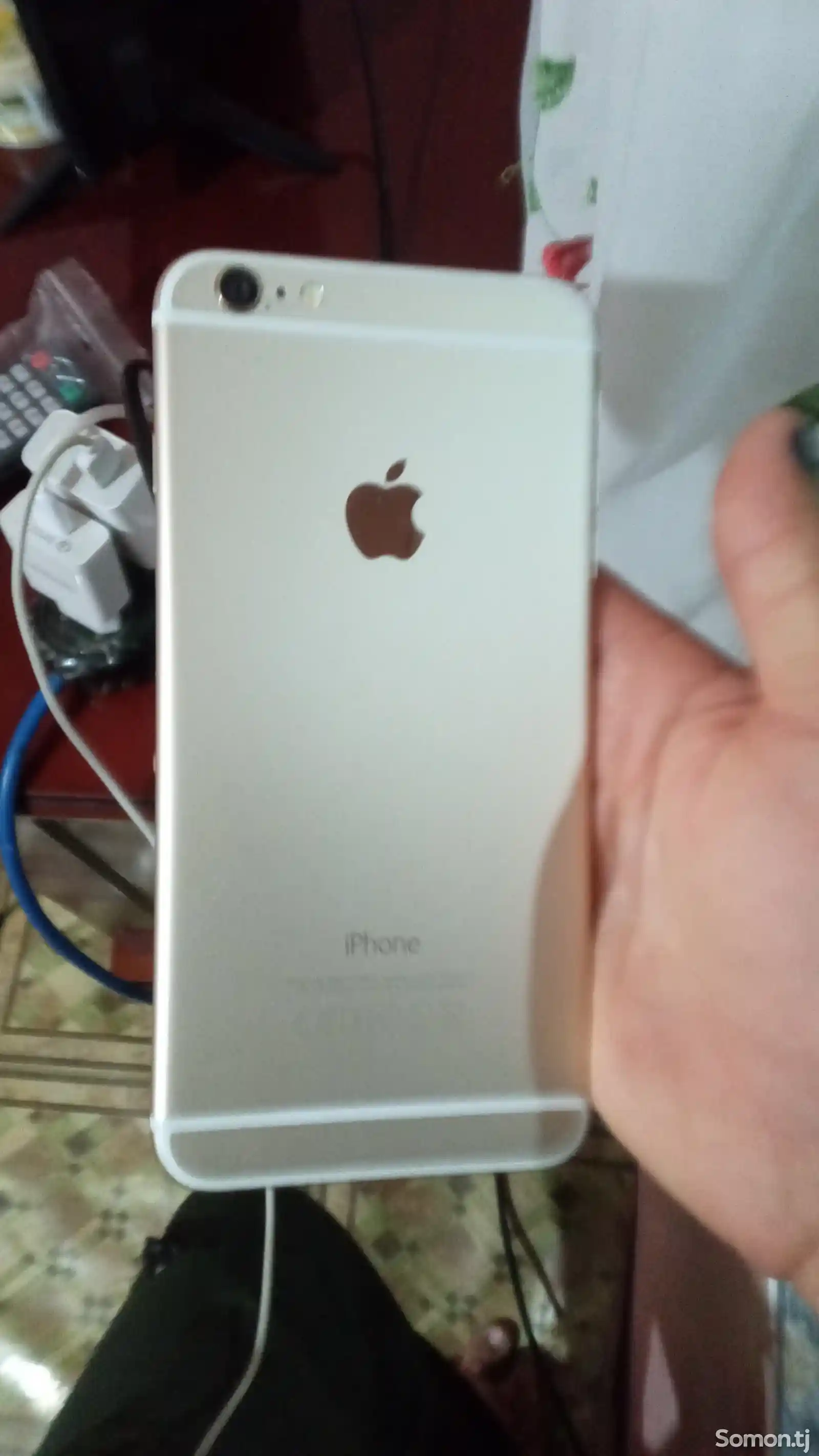 Apple iPhone 6 plus, 64 gb-2