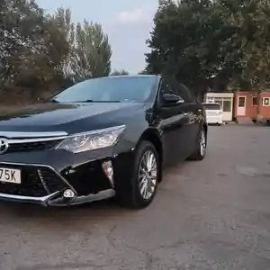 Toyota Camry, 2017