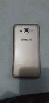 Samsung Galaxy J2+-5