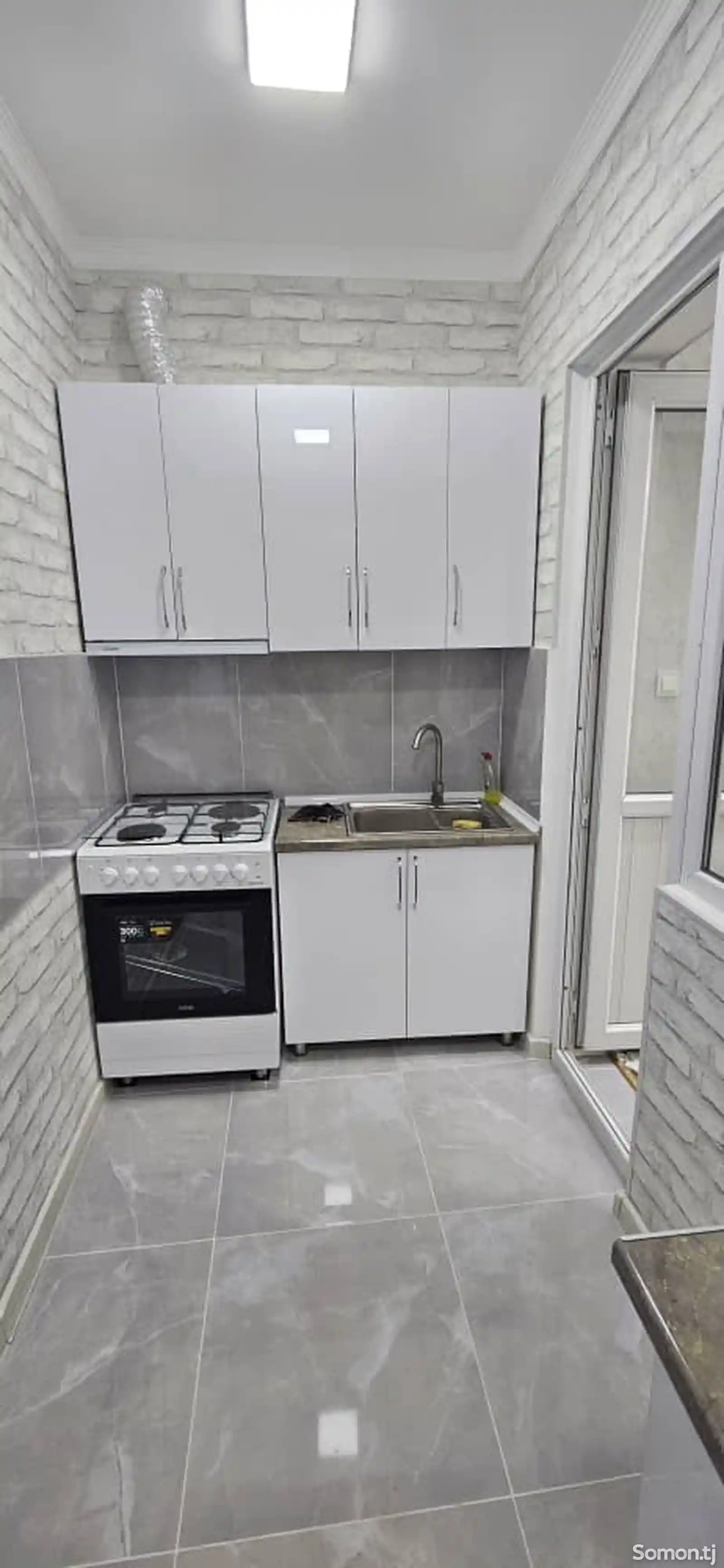 3-комн. квартира, 7 этаж, 75 м², Сино-6