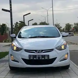 Hyundai Avante, 2015