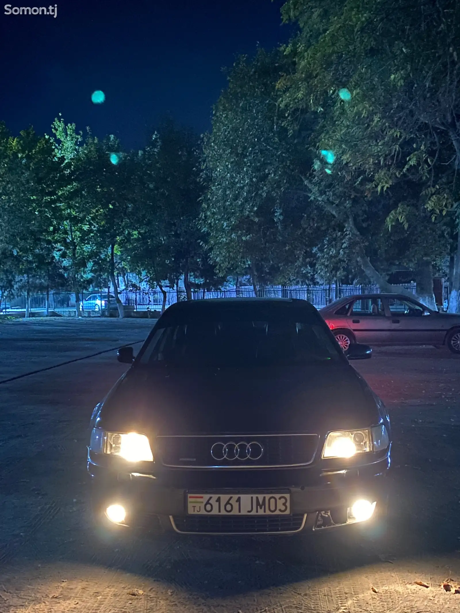 Audi S8, 2000-10