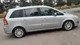 Opel Zafira, 2008-7