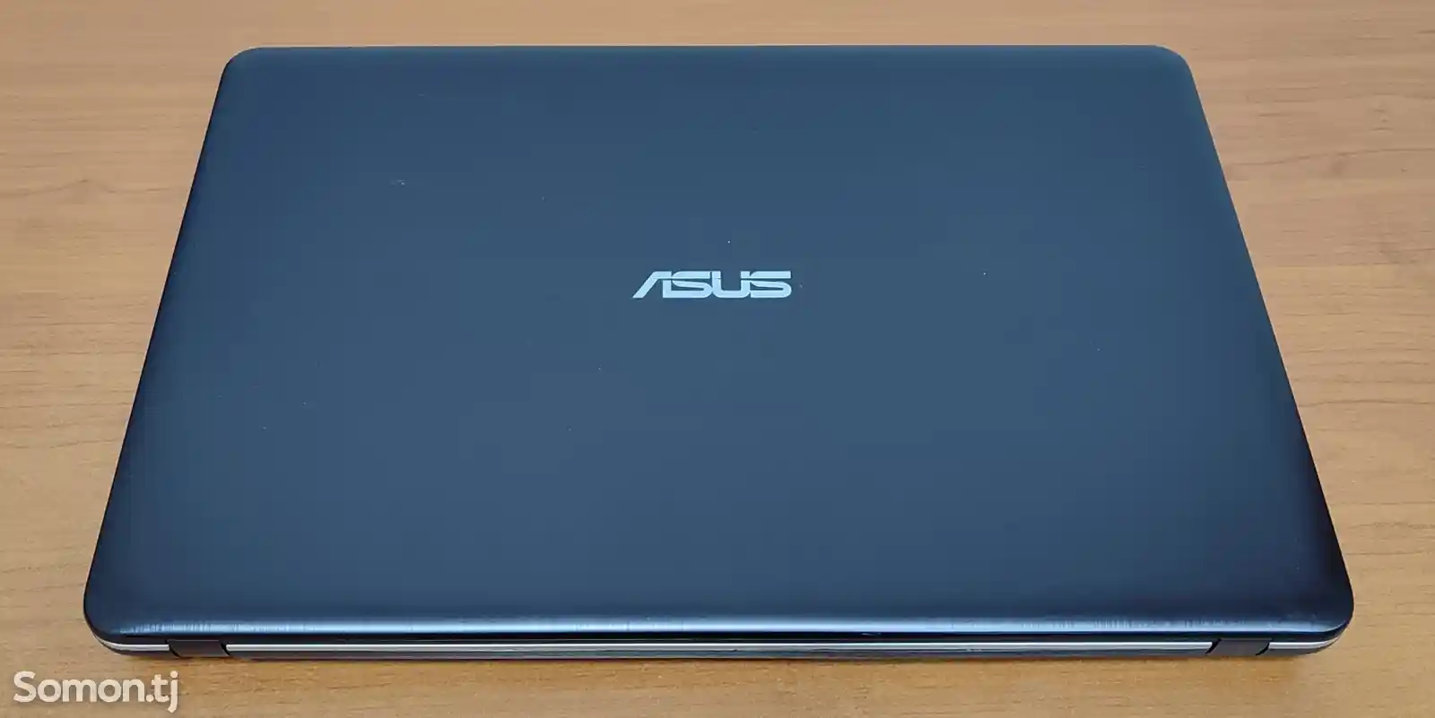 Ноутбук ASUS 4/240Gb SSD Full HD-4