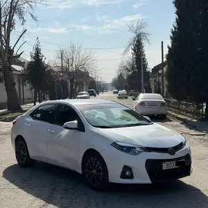 Toyota Corolla, 2015