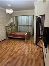 2-комн. квартира, 5 этаж, 55м², 91 мкр-7