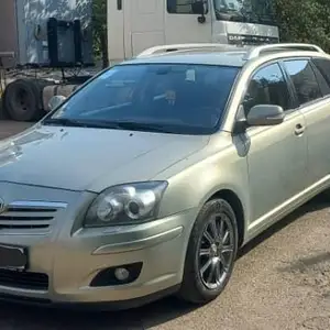 Toyota Avensis, 2008