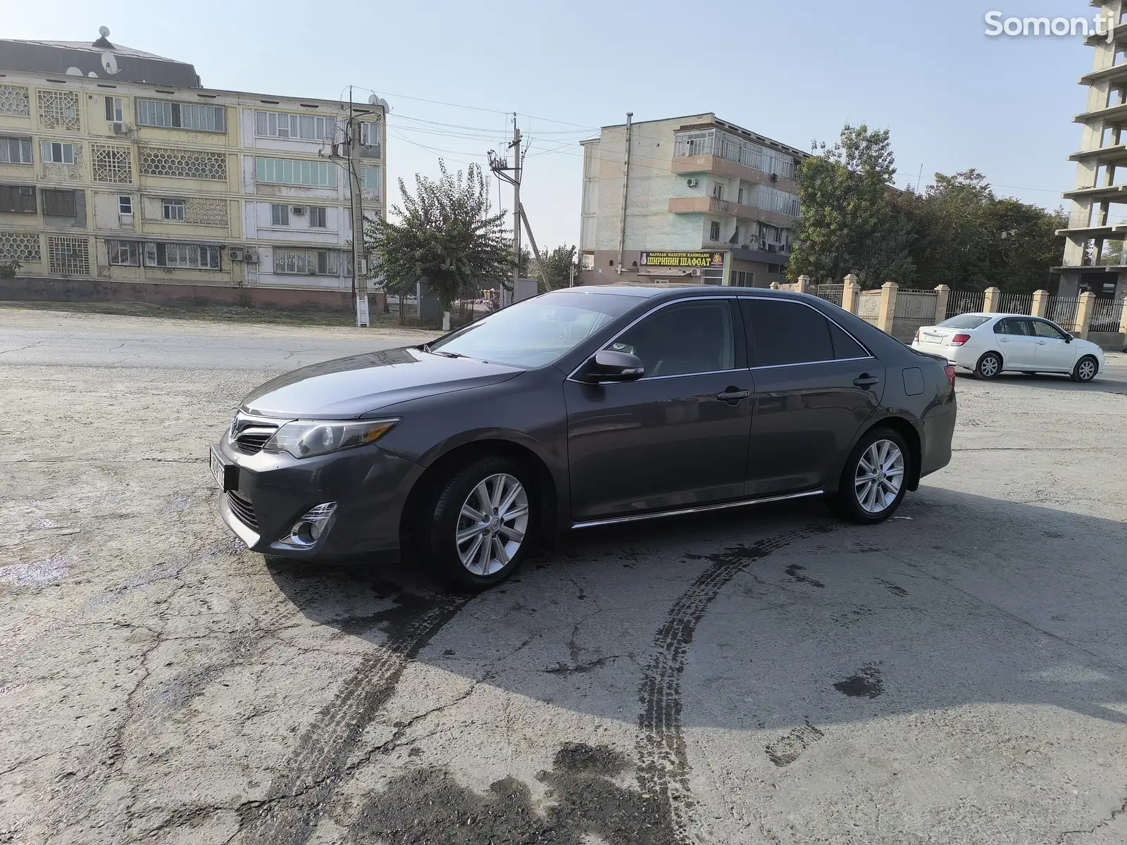 Toyota Camry, 2013-3