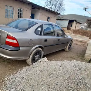 Opel Vectra B, 1995