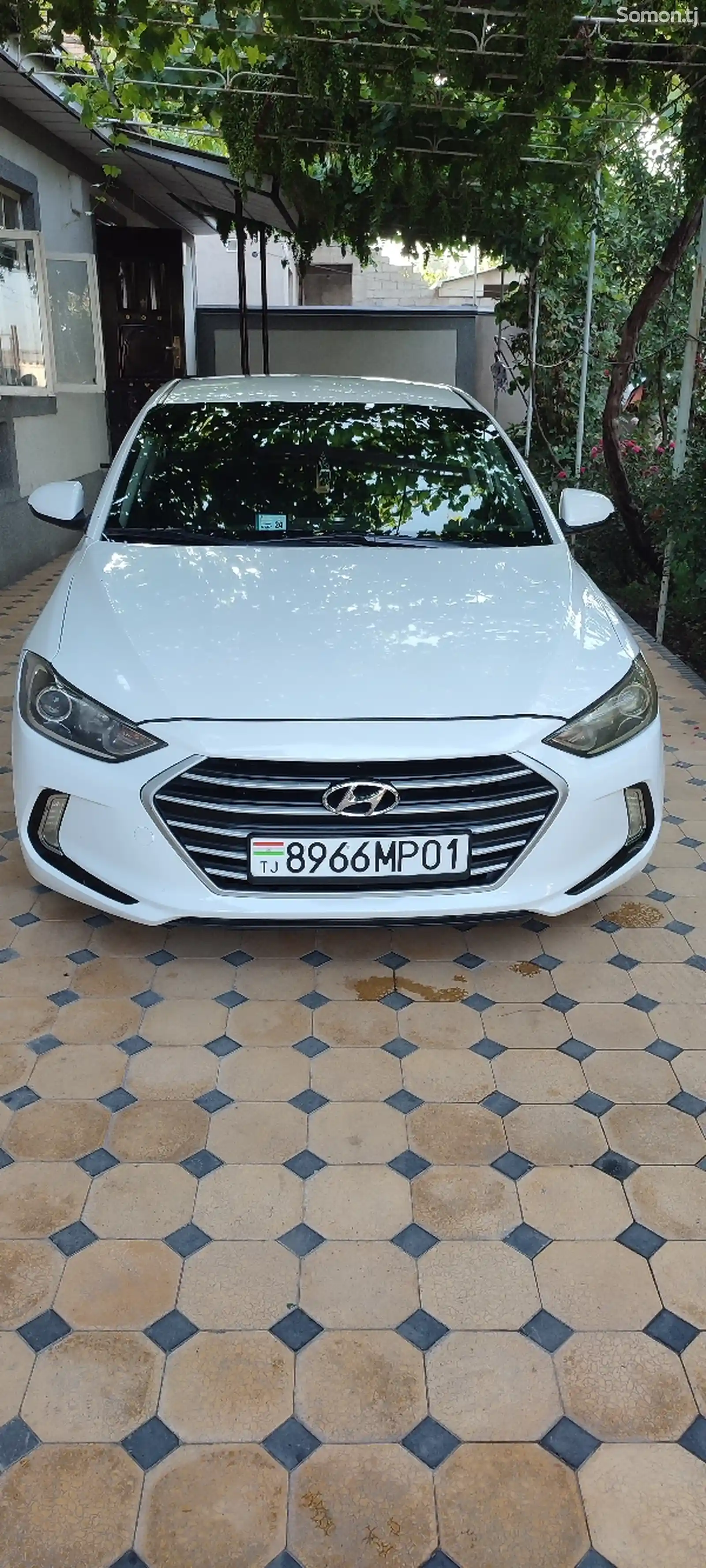 Hyundai Elantra, 2018-4