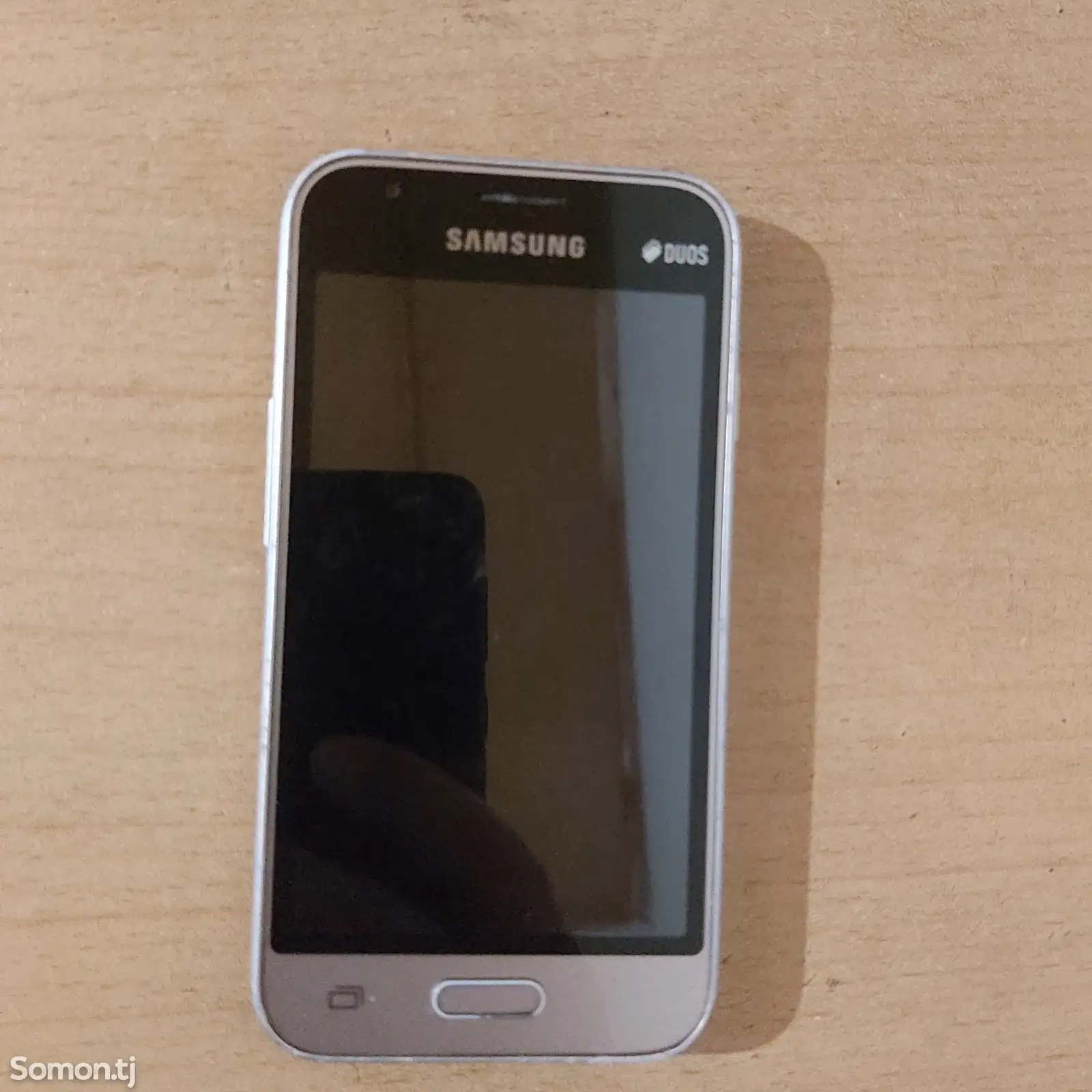 Samsung Galaxy j1 mini-1