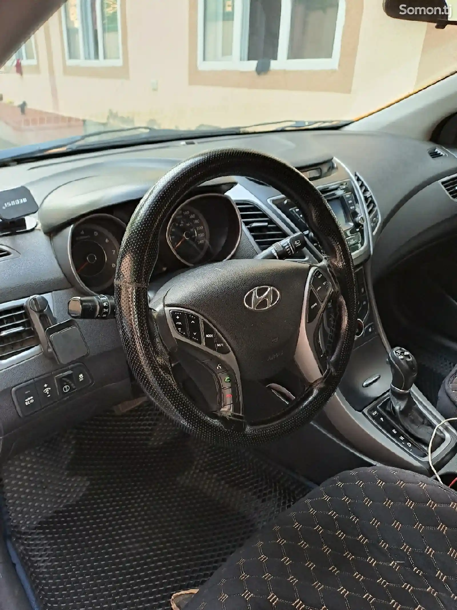 Hyundai Elantra, 2015-2