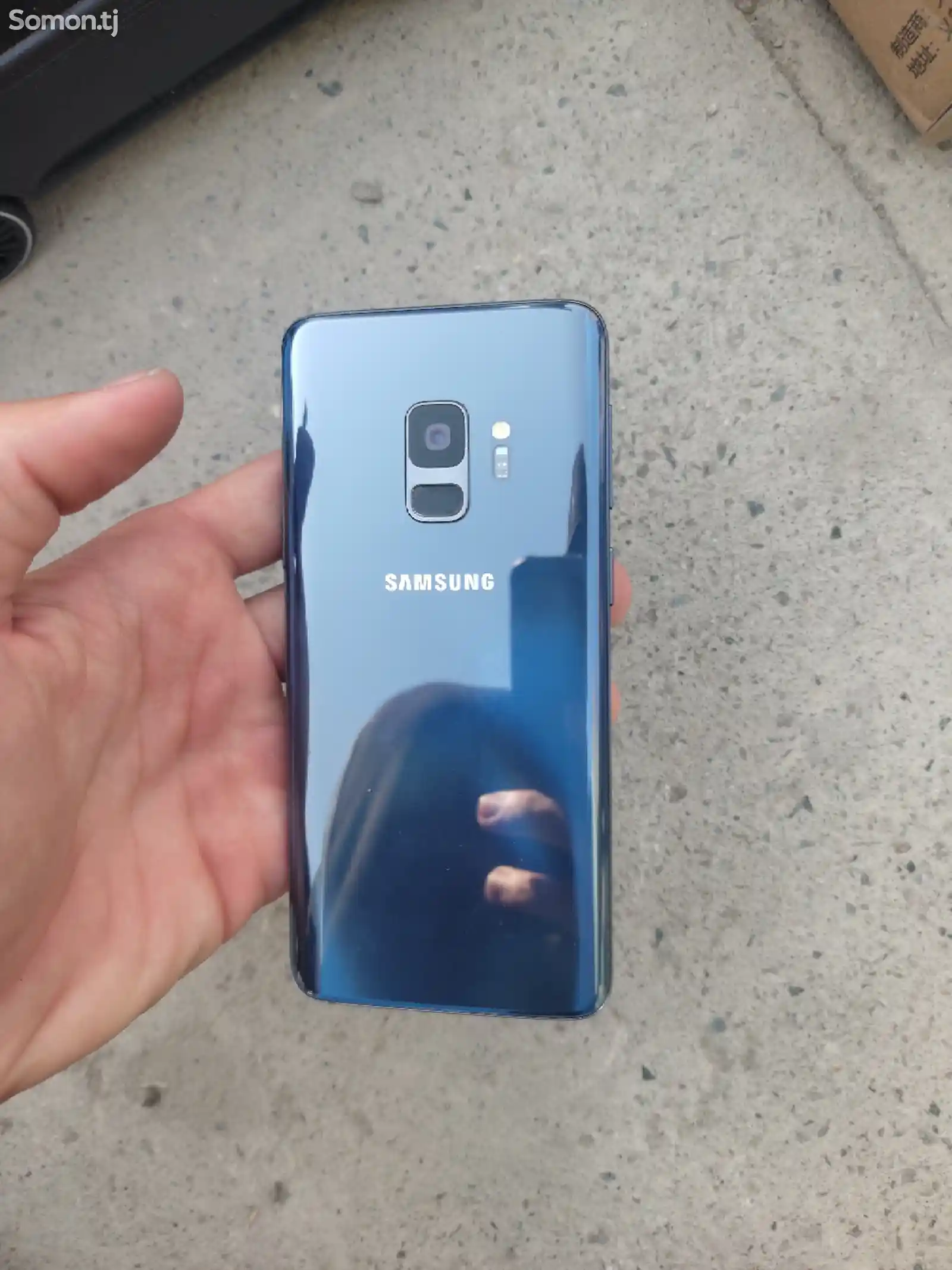 Samsung Galaxy 9-5