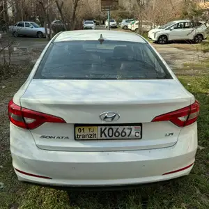 Hyundai Sonata, 2014