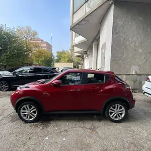 Nissan Juke, 2012