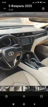 Toyota Camry, 2018-7