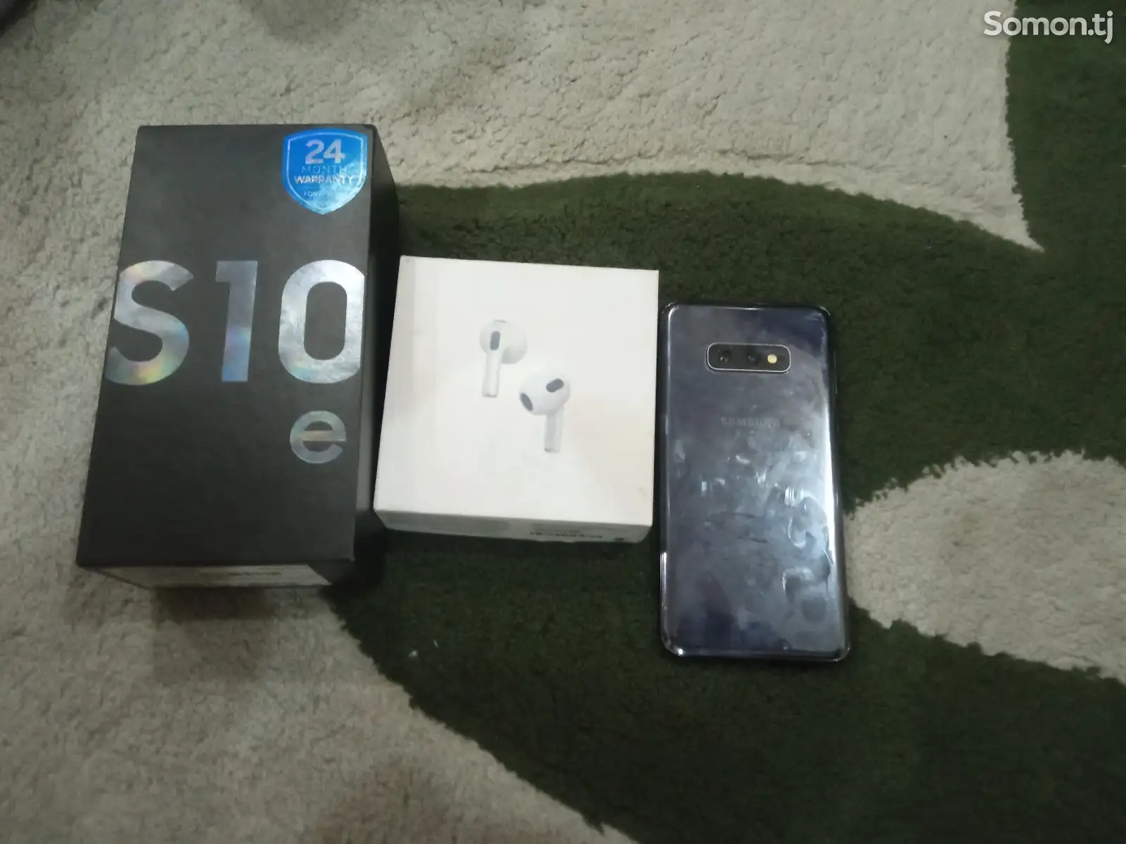 Samsung Galaxy S10E-1