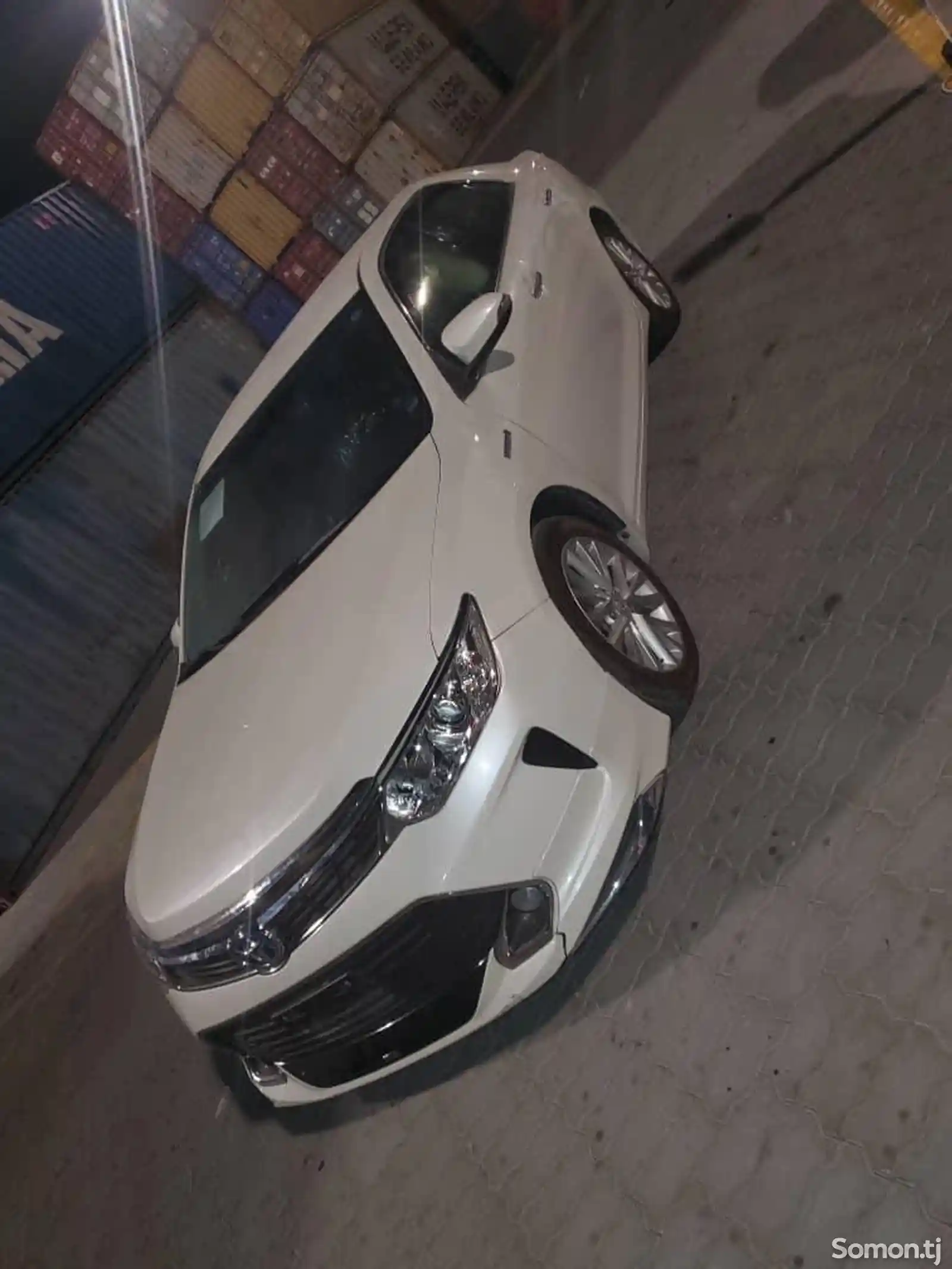 Toyota Camry, 2015-3