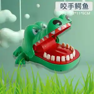 Детская игрушка Зубастый крокодил