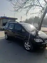 Opel Zafira, 2001-2