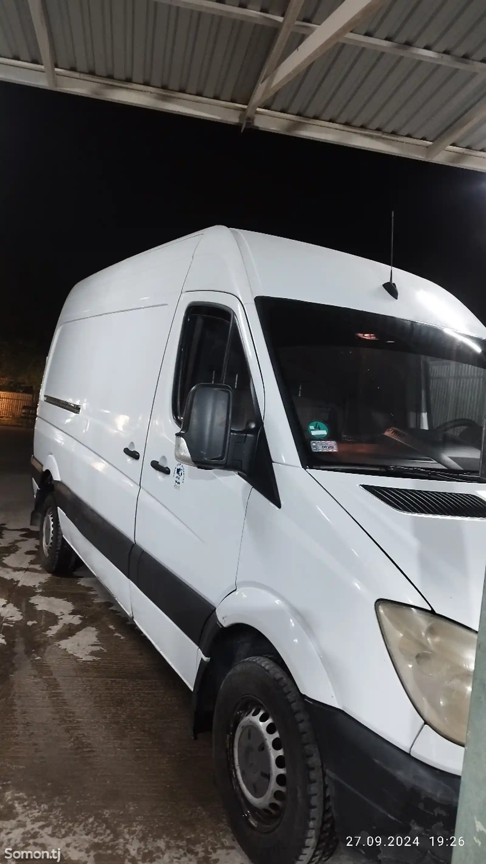 Фургон Mercedes-Benz Sprinter, 2010-11