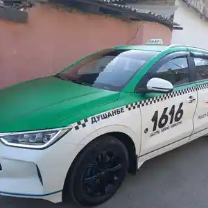 BYD E2, 2022